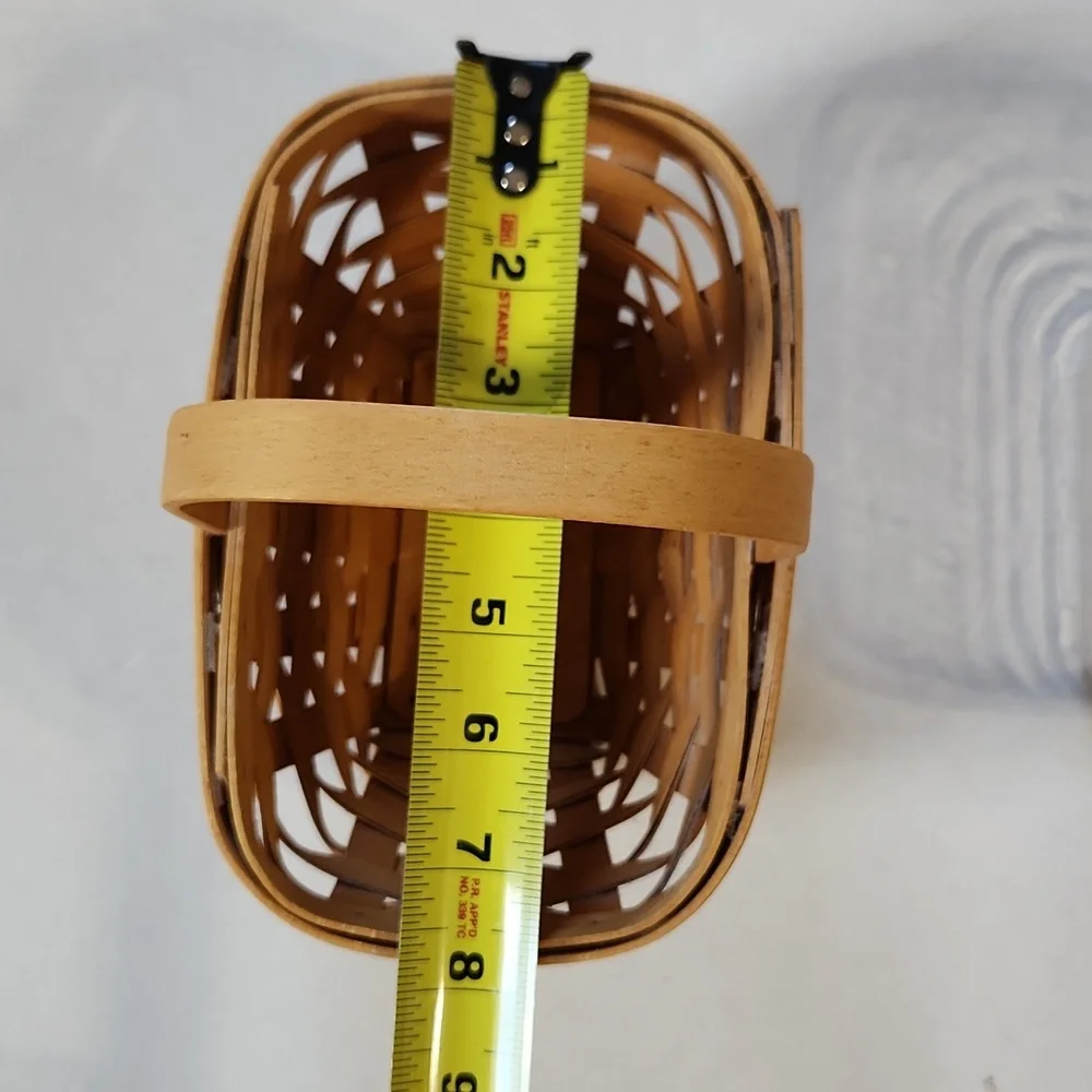 Vintage 2001 Longaberger Basket with Plastic Insert